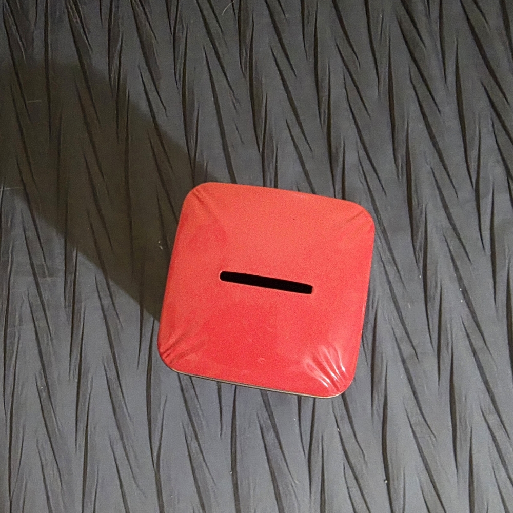 Russel Stoffer Storage Bank Tin - Picture 3 of 4